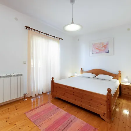 Apartment Limun-3 By Interhome Trogir