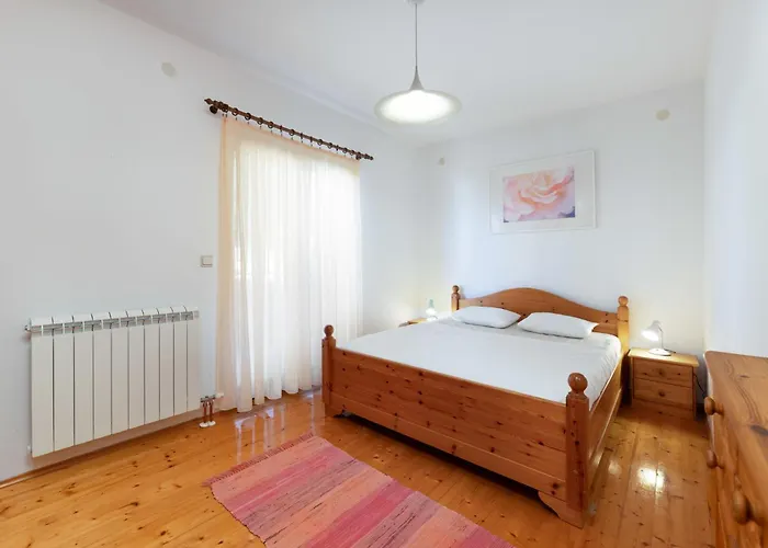 Appartement Limun-3 By Interhome Trogir
