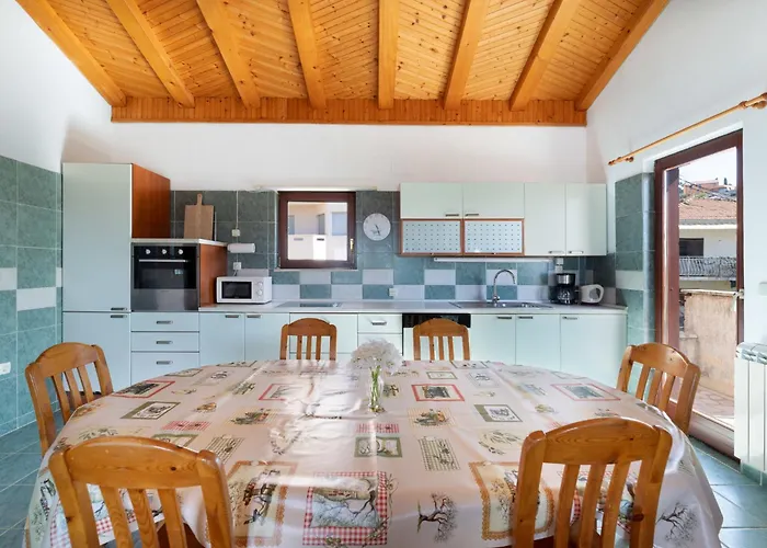 Lejlighed Limun-3 By Interhome Trogir
